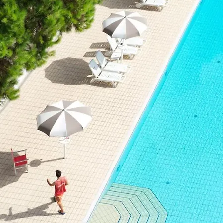 Ancora Hotel