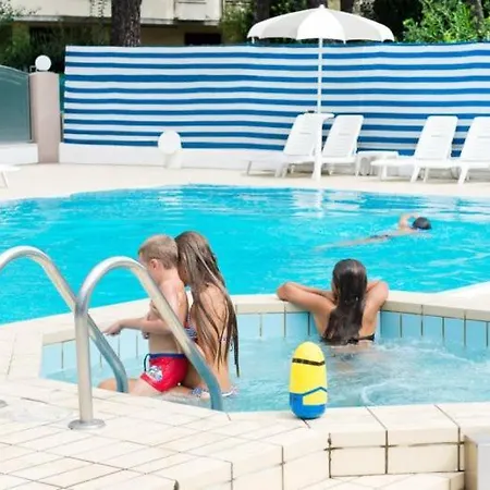 Ancora Hotel 3*